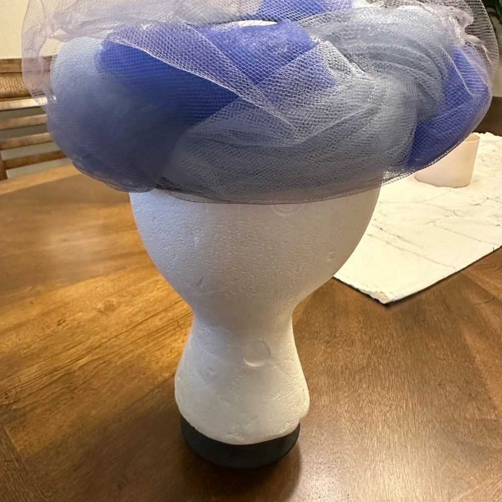 Vintage Hat-Nip Crown Pillbox Hat Fascinator, Hat… - image 6